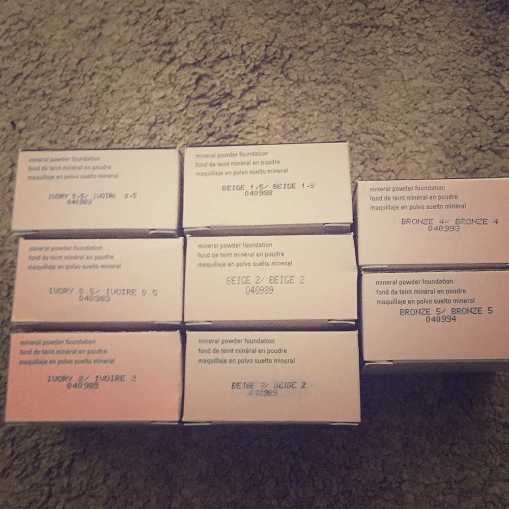 Mary Kay Mineral powder foundation